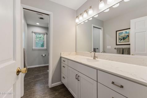 113 Mohawk Drive Schenectady NY 12303