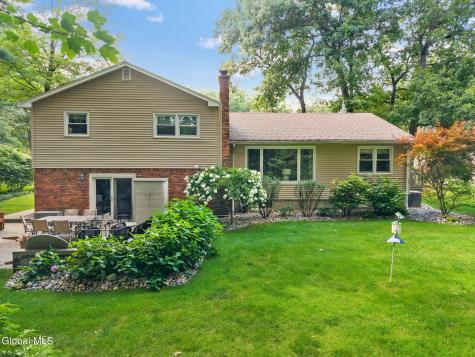 113 Mohawk Drive Schenectady NY 12303