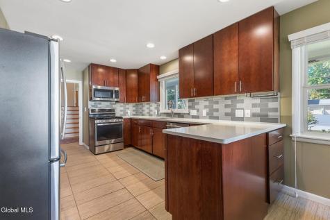 113 Mohawk Drive Schenectady NY 12303
