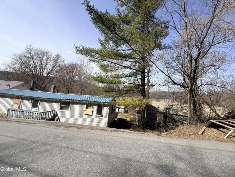 114 N Williams Street Whitehall NY 12887