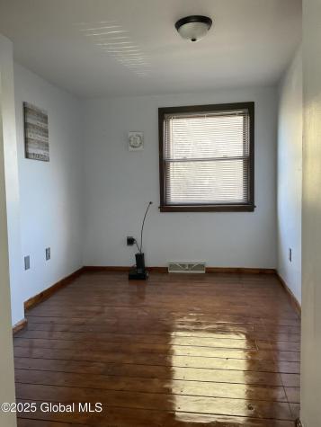 26 Halfmoon Drive Waterford NY 12188