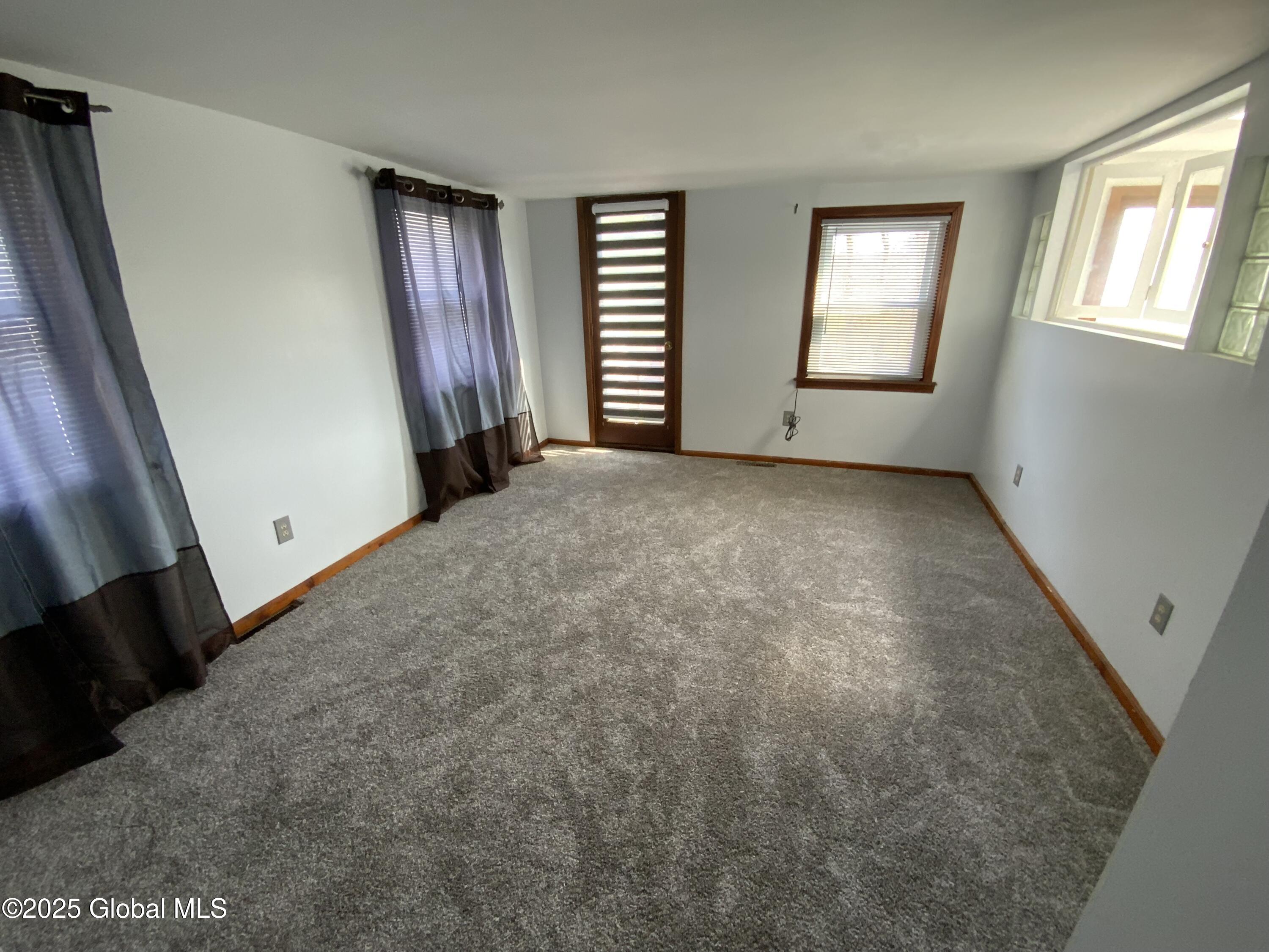 26 Halfmoon Drive Waterford NY 12188