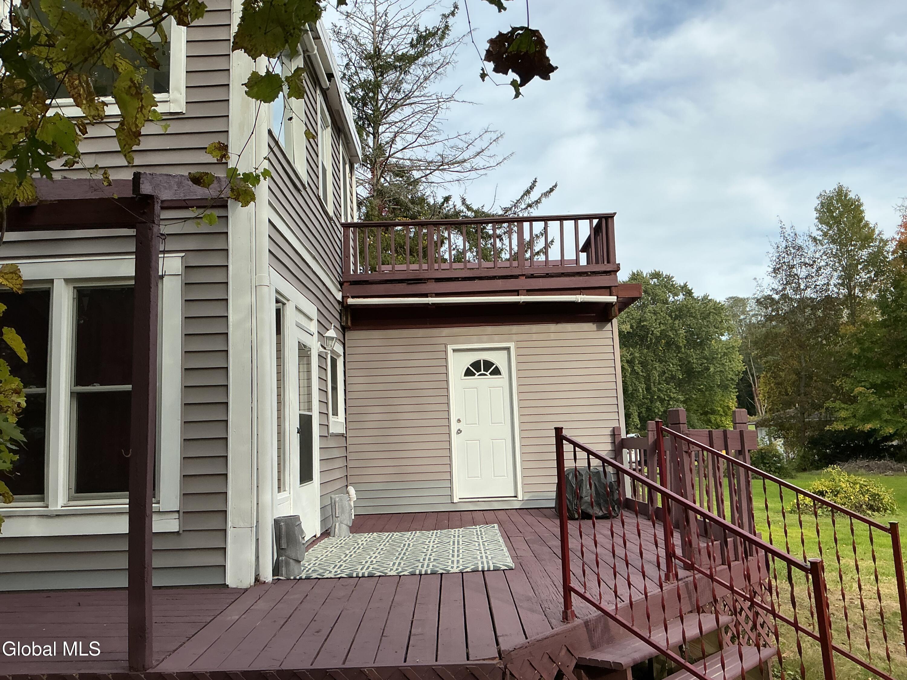 26 Halfmoon Drive Waterford NY 12188