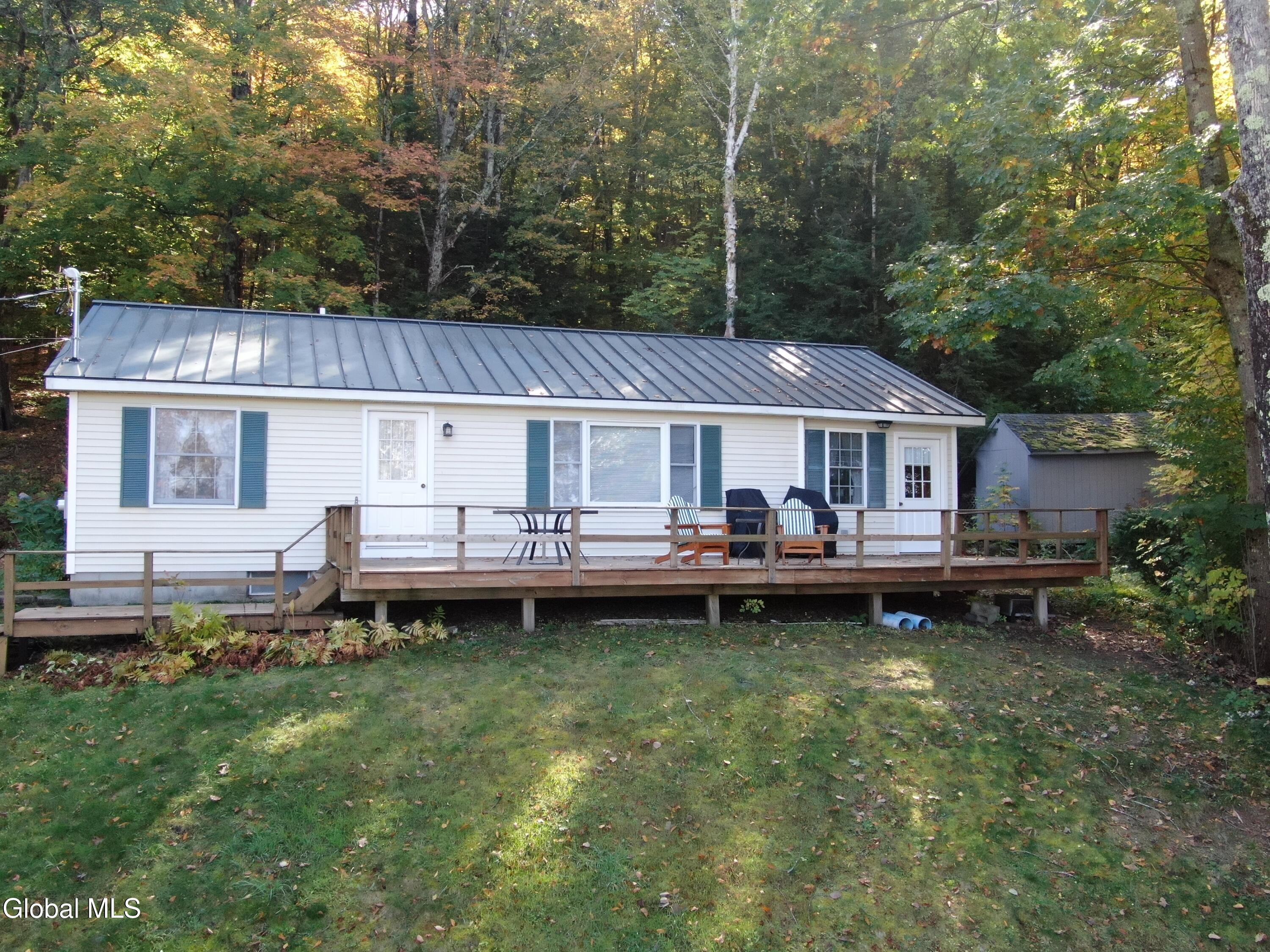 10 Mountain Stream Lane Edinburg NY 12134