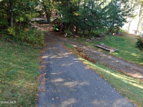 10 Mountain Stream Lane Edinburg NY 12134