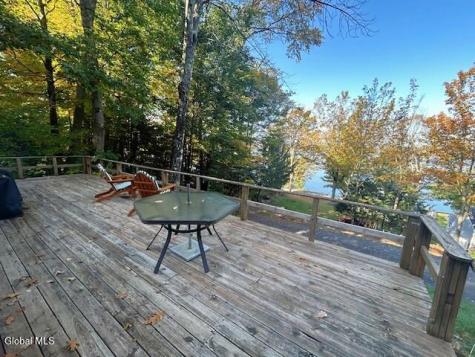 10 Mountain Stream Lane Edinburg NY 12134