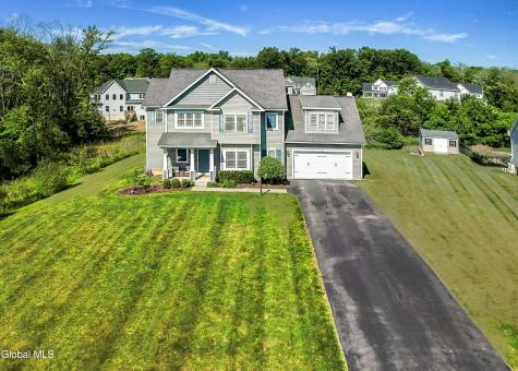 8 Harvester Way Ballston Lake NY 12019