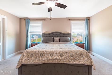 8 Harvester Way Ballston Lake NY 12019