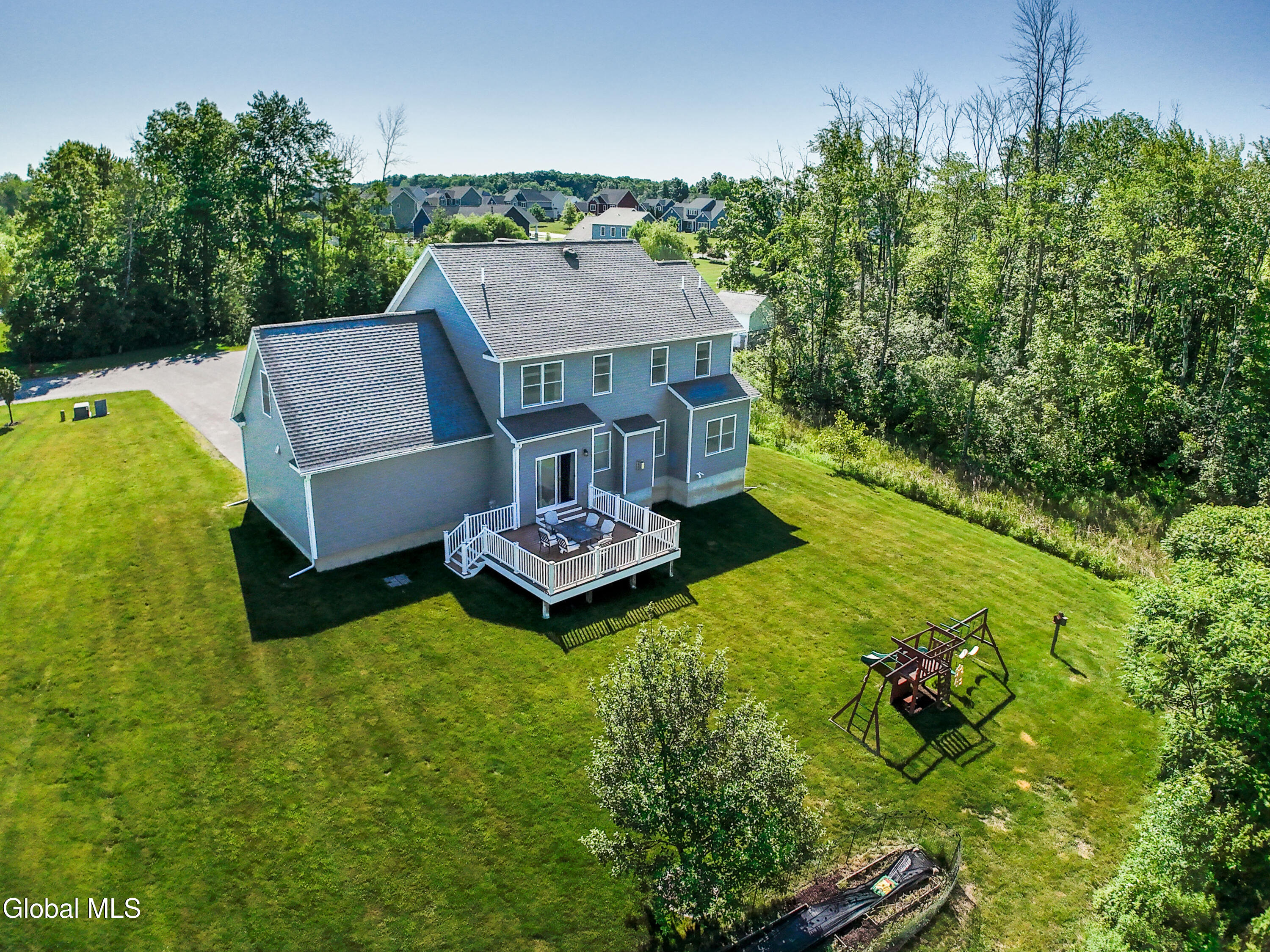8 Harvester Way Ballston Lake NY 12019