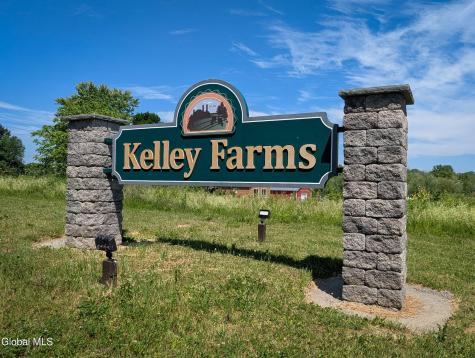 8 Harvester Way Ballston Lake NY 12019