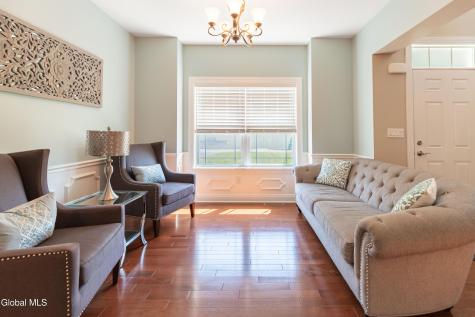 8 Harvester Way Ballston Lake NY 12019