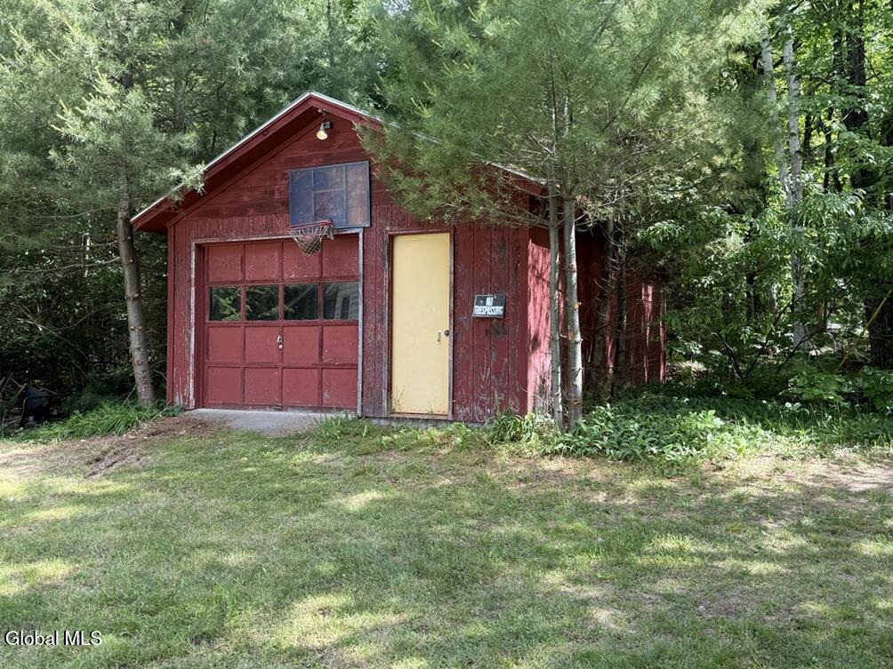 35 Loch Muller Road Olmstedville NY 12870