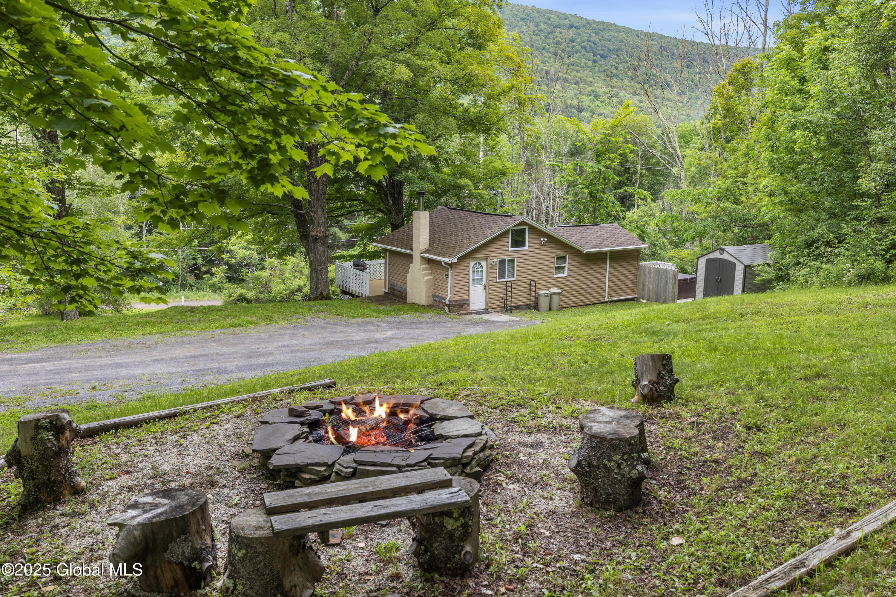 117 Kleis Road Middletown NY 12430