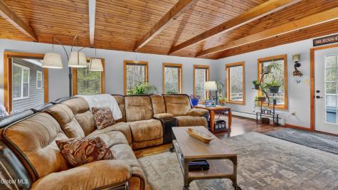 127 Crannel Road Galway NY 12074