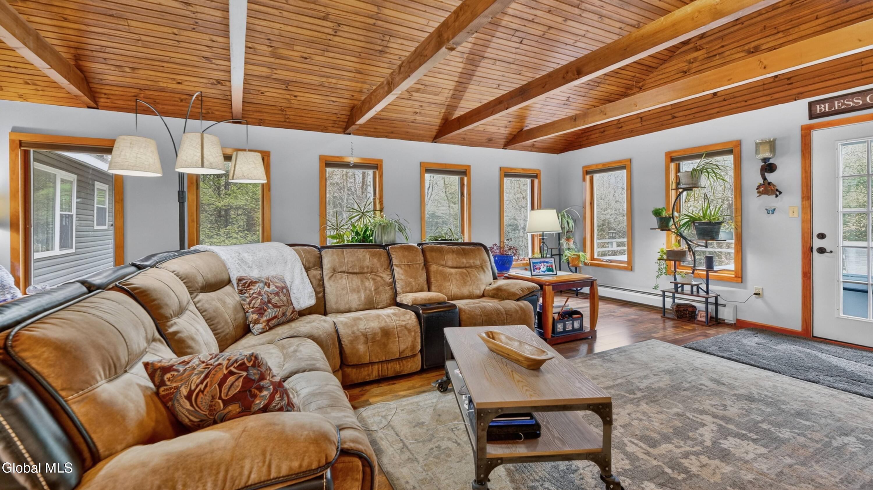 127 Crannel Road Galway NY 12074