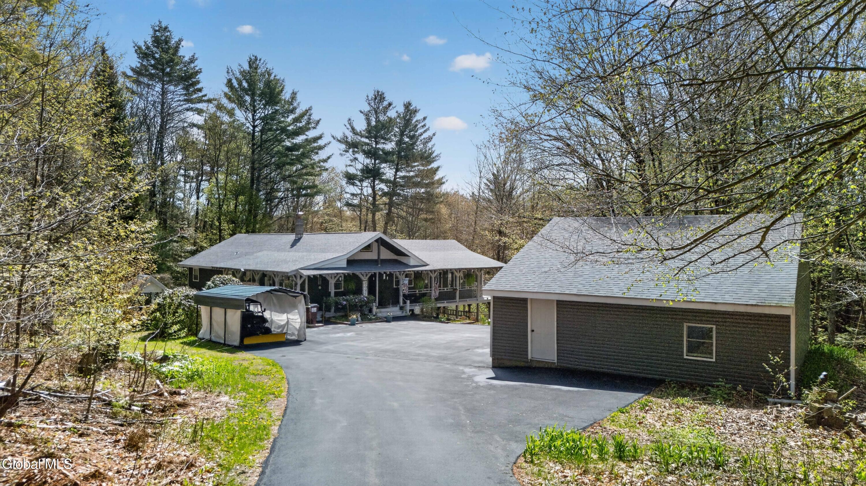 127 Crannel Road Galway NY 12074