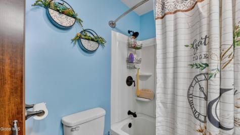 127 Crannel Road Galway NY 12074