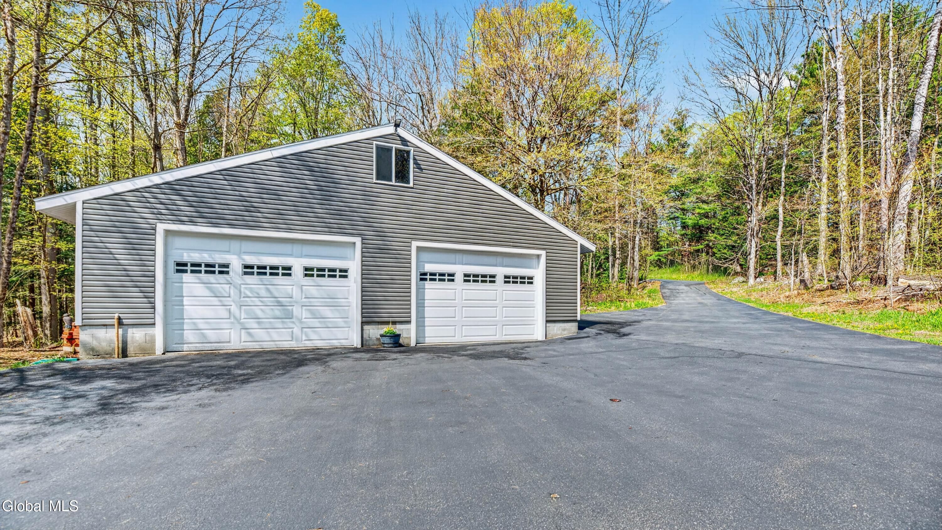 127 Crannel Road Galway NY 12074