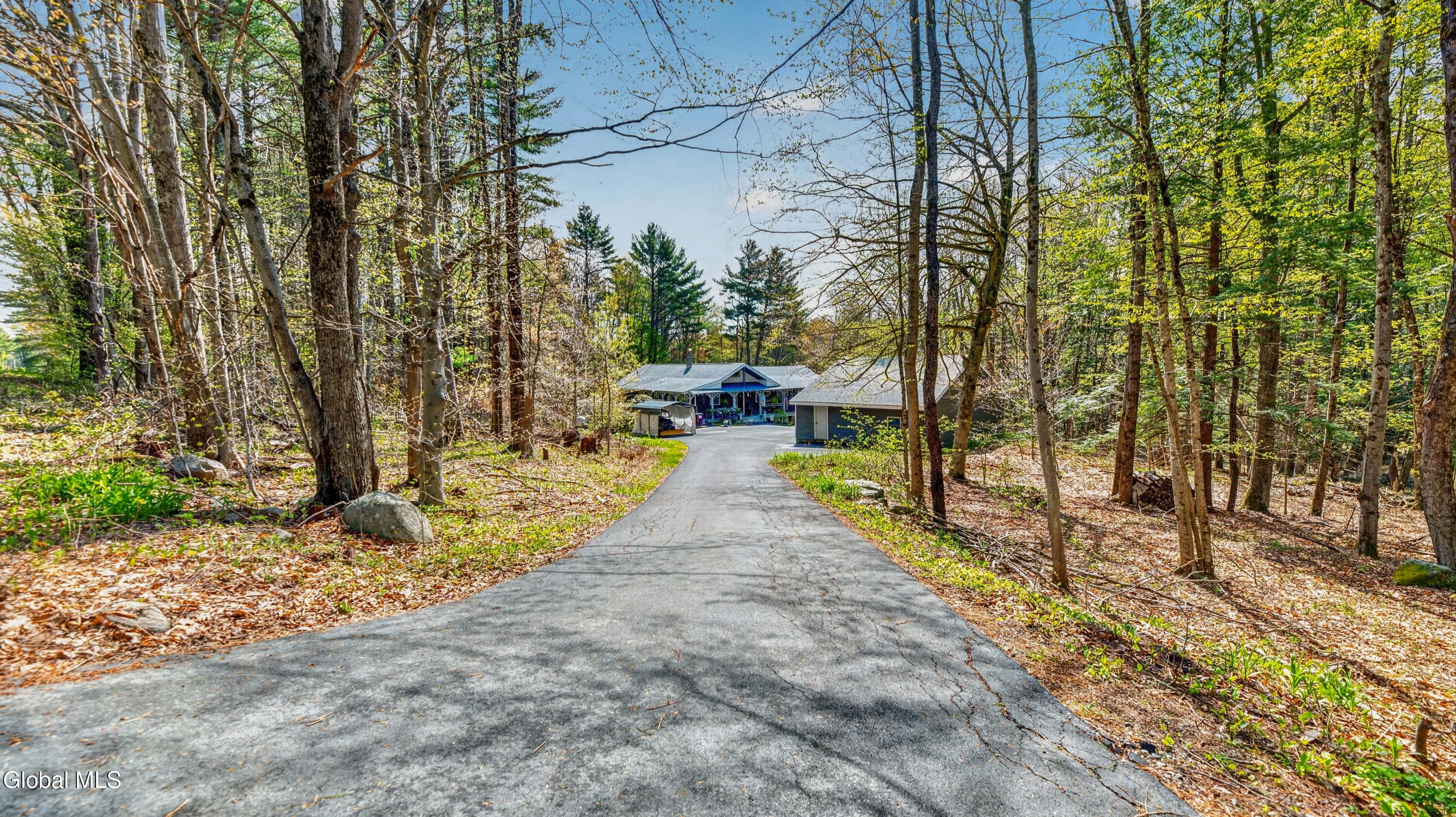 127 Crannel Road Galway NY 12074