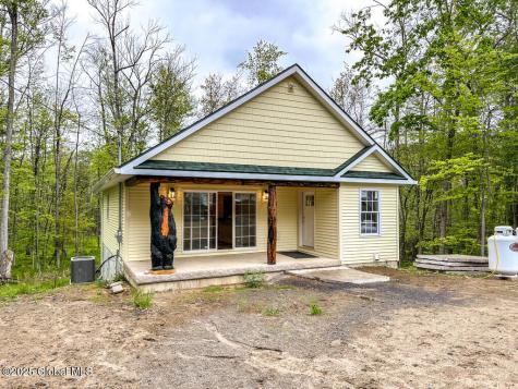 25 Forest Road Lake George NY 12845
