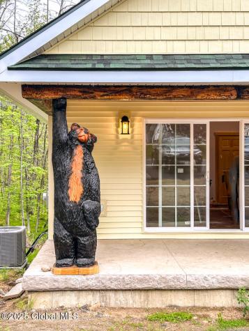 25 Forest Road Lake George NY 12845