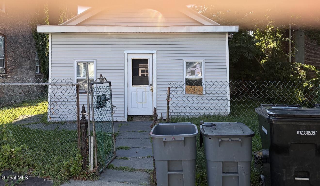 743 River Street Troy NY 12180