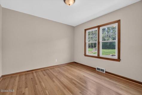 860 Scotch Ridge Road Schenectady NY 12306