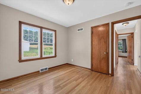 860 Scotch Ridge Road Schenectady NY 12306