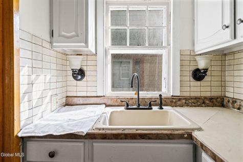 814 Rankin Avenue Schenectady NY 12308