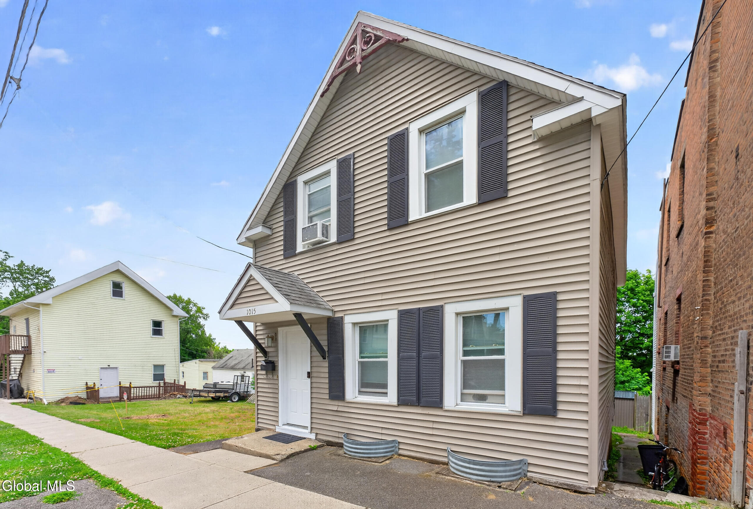1015 1st Street Rensselaer NY 12144