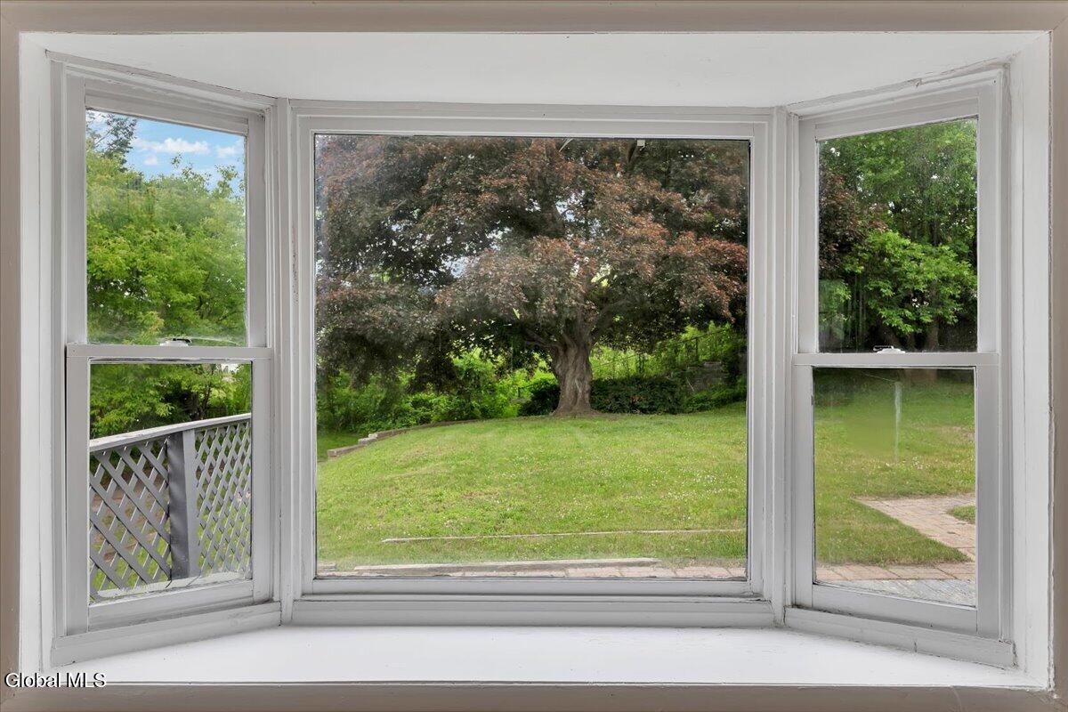140 Everett Road Albany NY 12205
