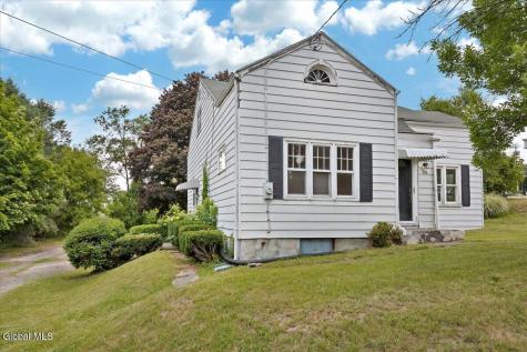 140 Everett Road Albany NY 12205
