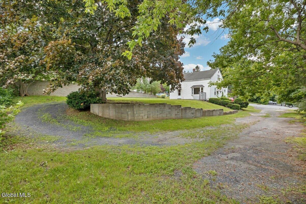 140 Everett Road Albany NY 12205