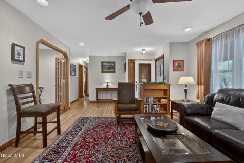 17 North Street Delmar NY 12054