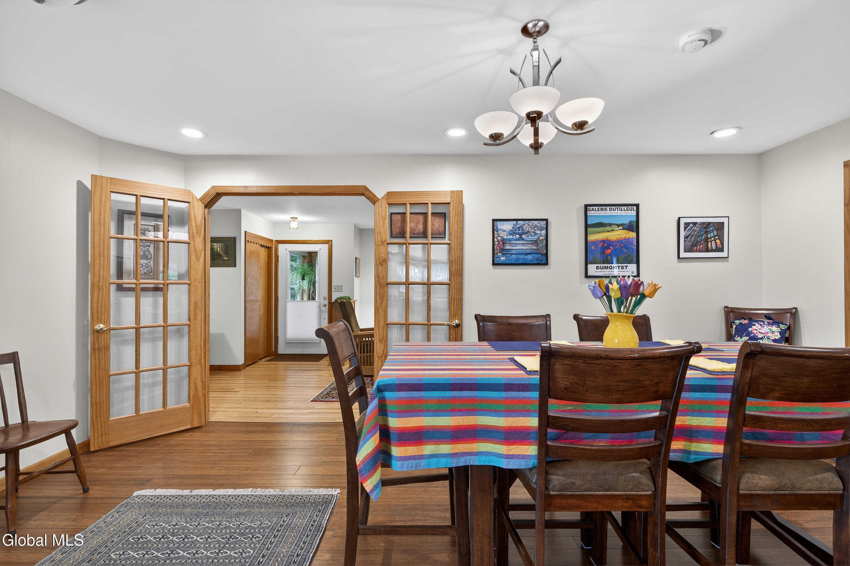 17 North Street Delmar NY 12054