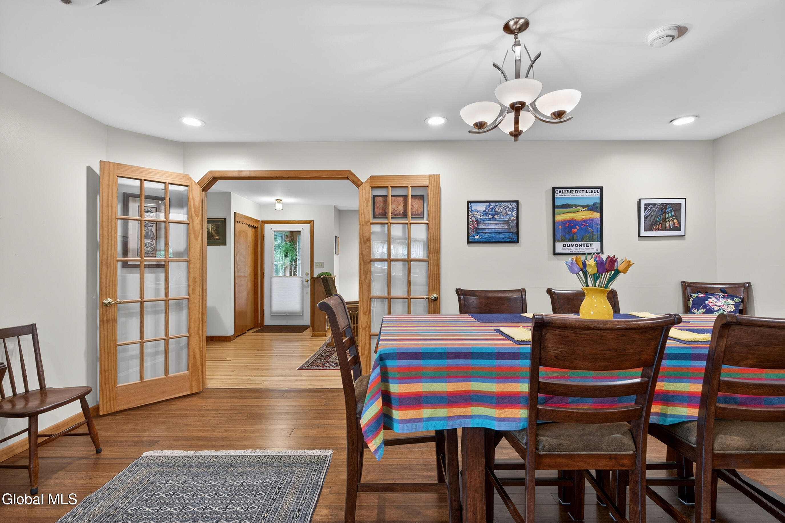 17 North Street Delmar NY 12054