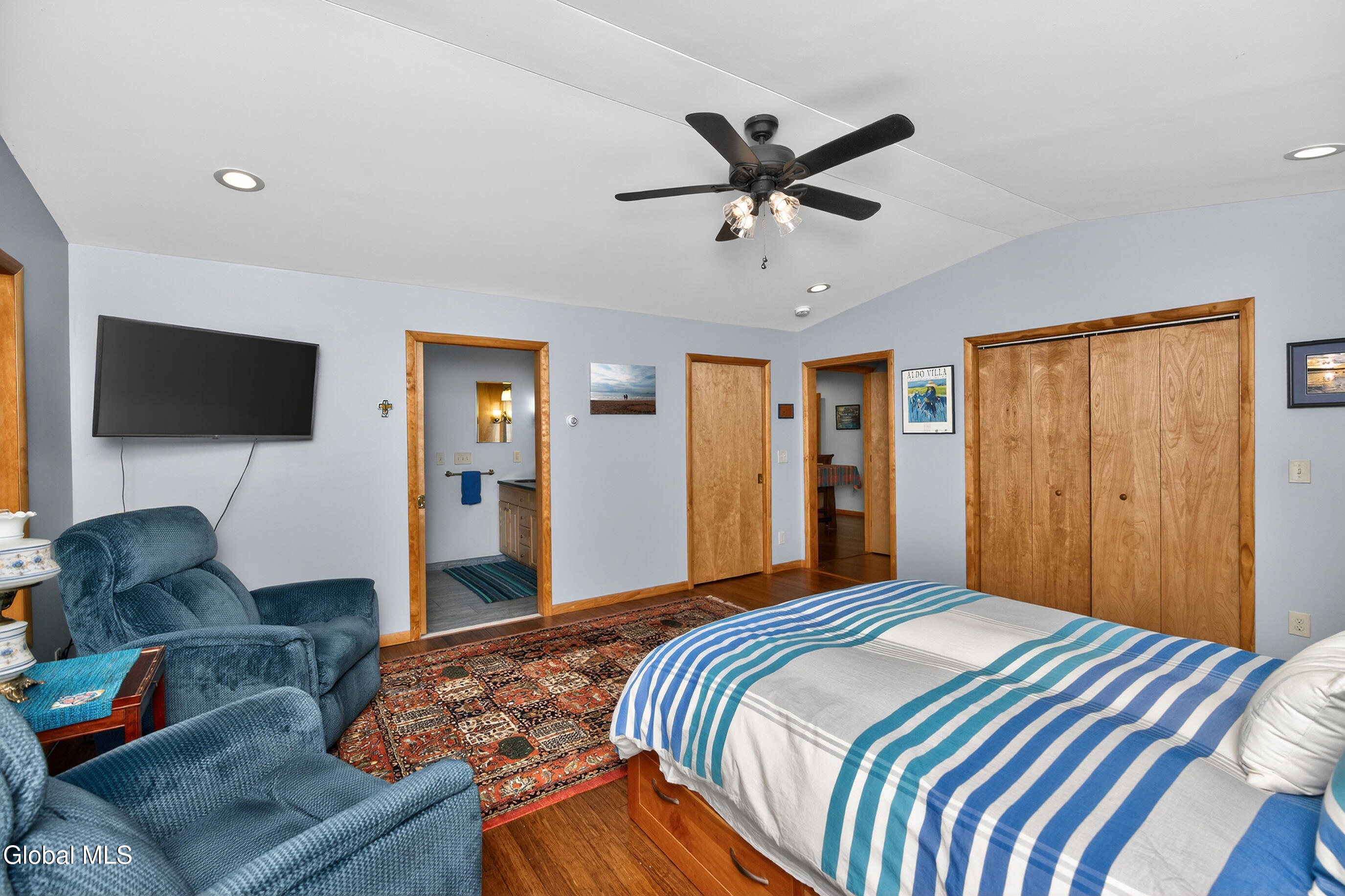 17 North Street Delmar NY 12054