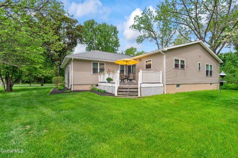 17 North Street Delmar NY 12054