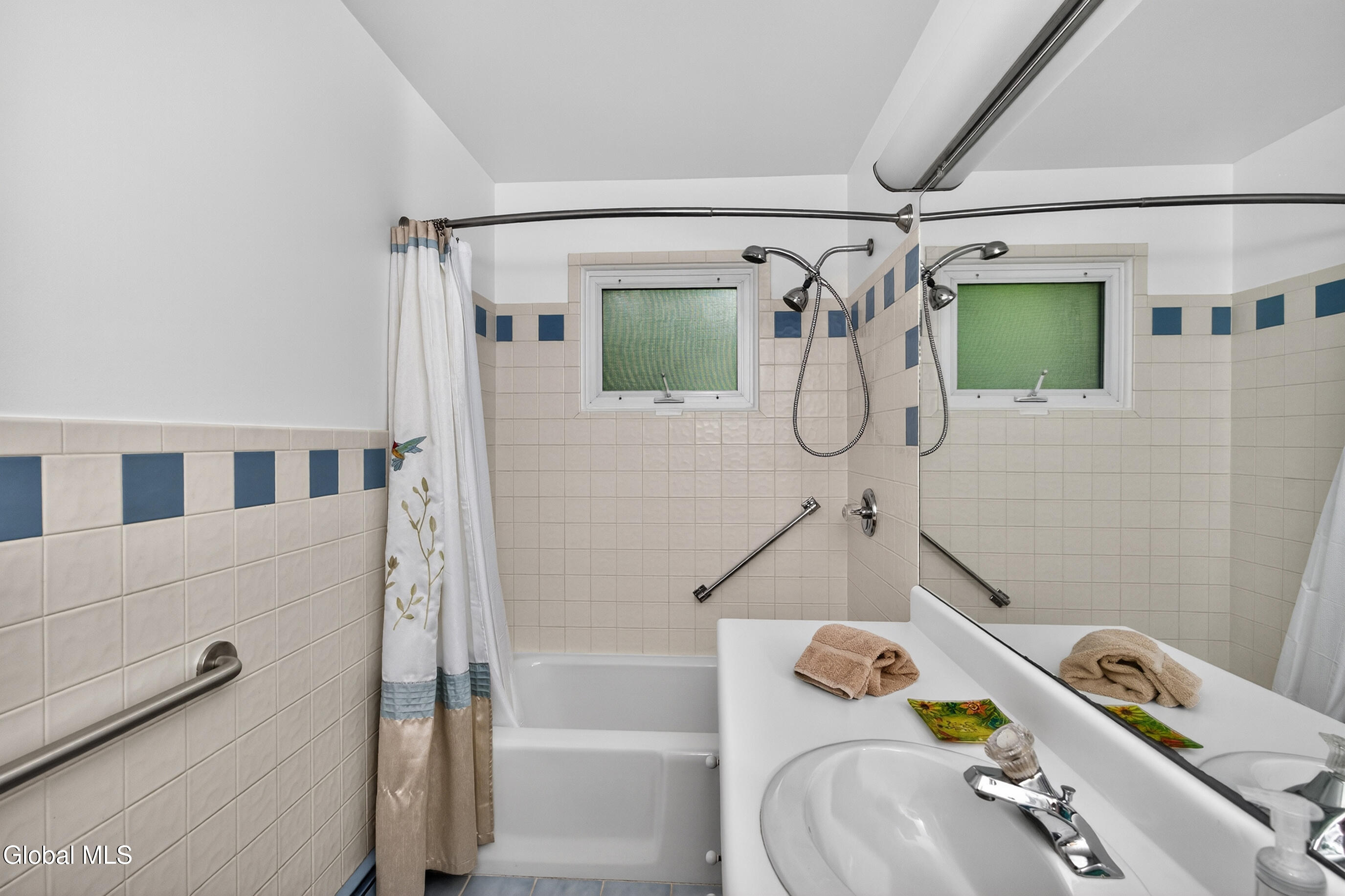 17 North Street Delmar NY 12054