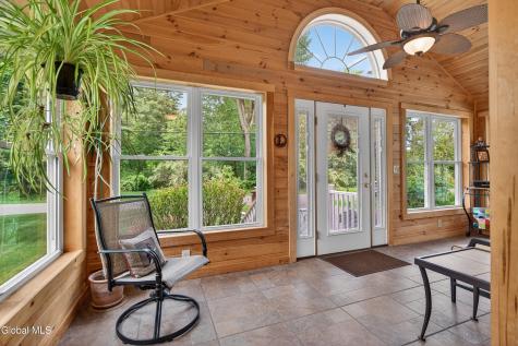 17 North Street Delmar NY 12054