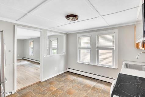2872 Guilderland Avenue Rotterdam NY 12306