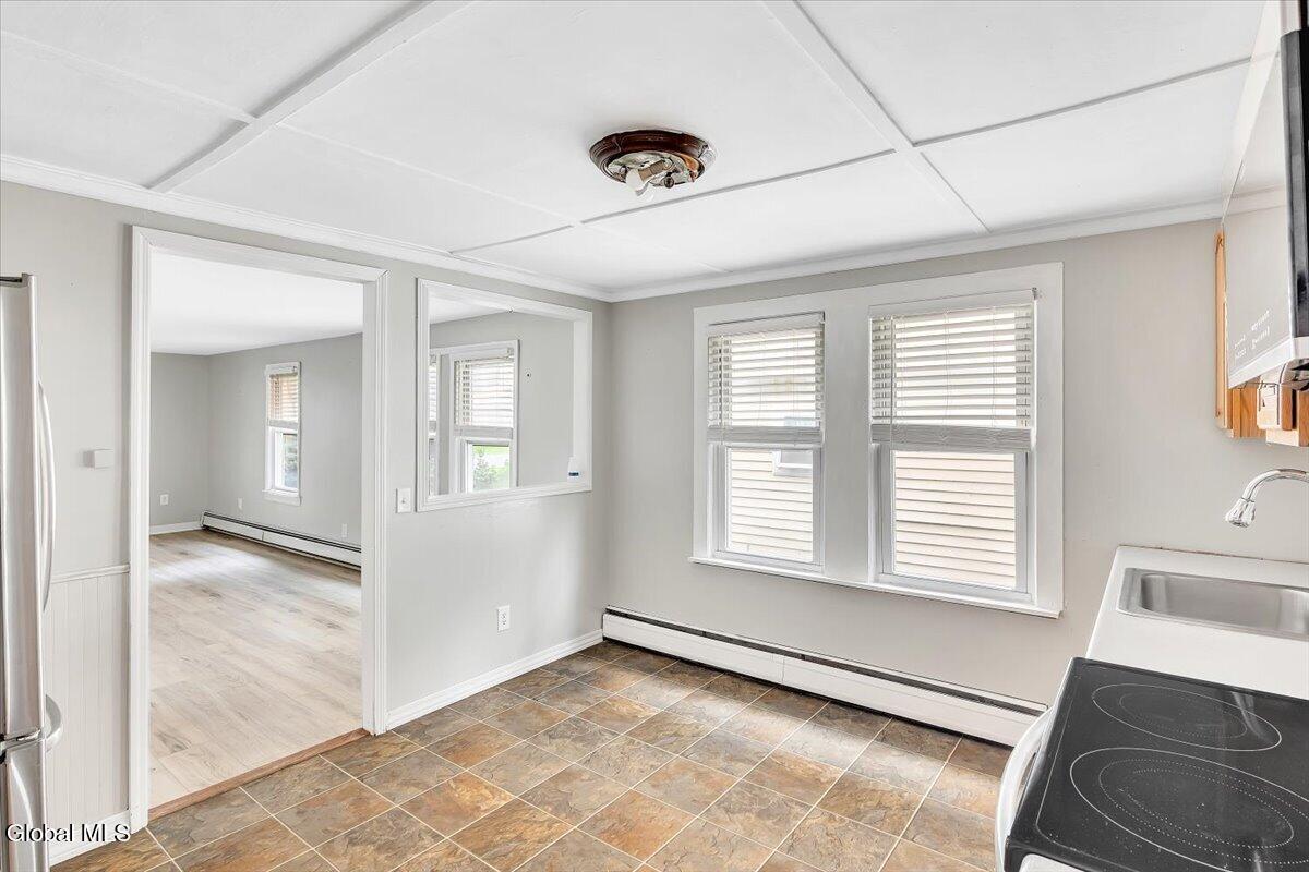2872 Guilderland Avenue Rotterdam NY 12306