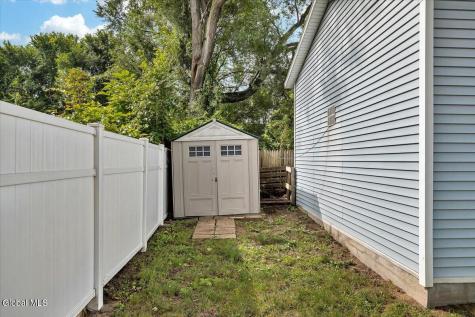 2872 Guilderland Avenue Rotterdam NY 12306
