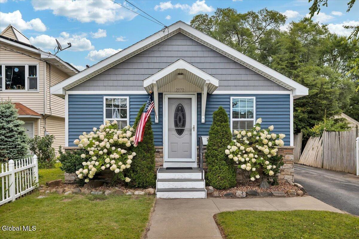 2872 Guilderland Avenue Rotterdam NY 12306