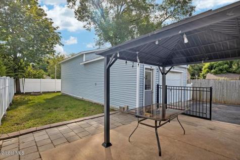 2872 Guilderland Avenue Rotterdam NY 12306