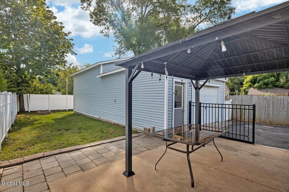 2872 Guilderland Avenue Rotterdam NY 12306