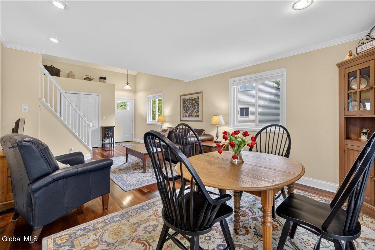 96 Cooks Court Halfmoon NY 12188