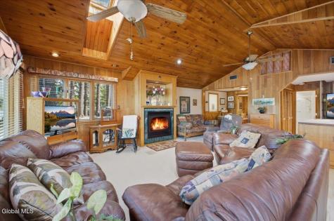 60 Reardon Road Queensbury NY 12804
