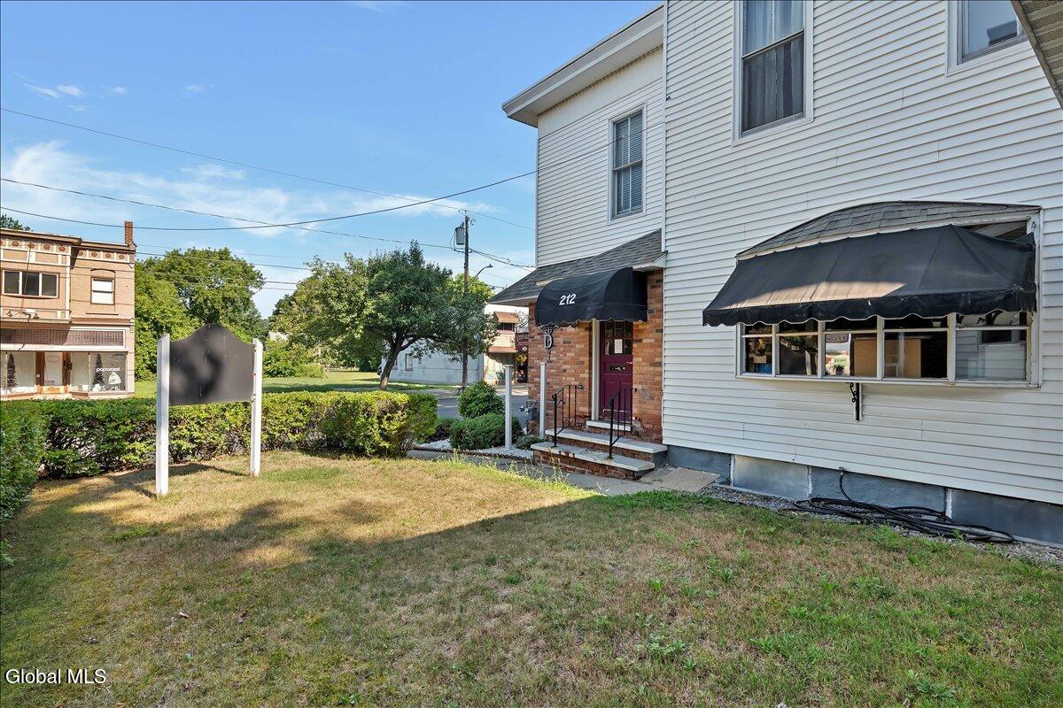 212 N Main Street Gloversville NY 12078