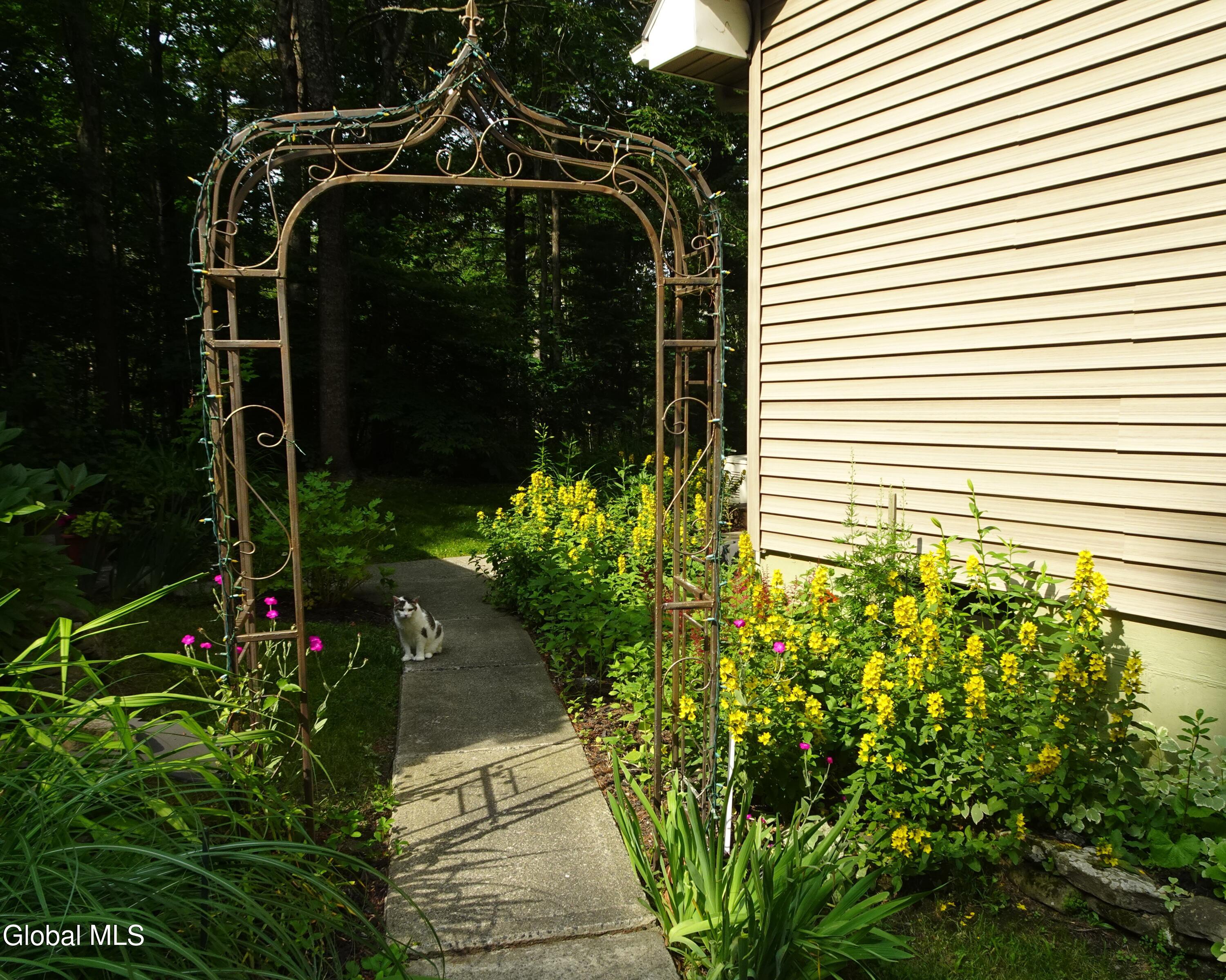 417 Overlook Drive Hillsdale NY 12529